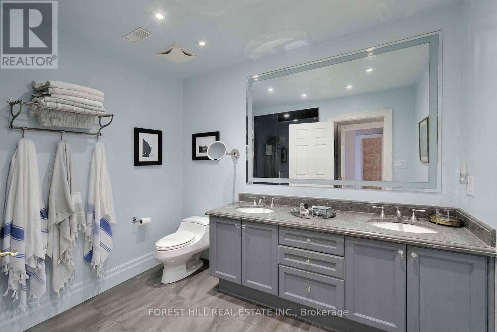 181 Hillhurst Boulevard, Toronto, Ontario  M5N 1P1 - Photo 18 - C12521438