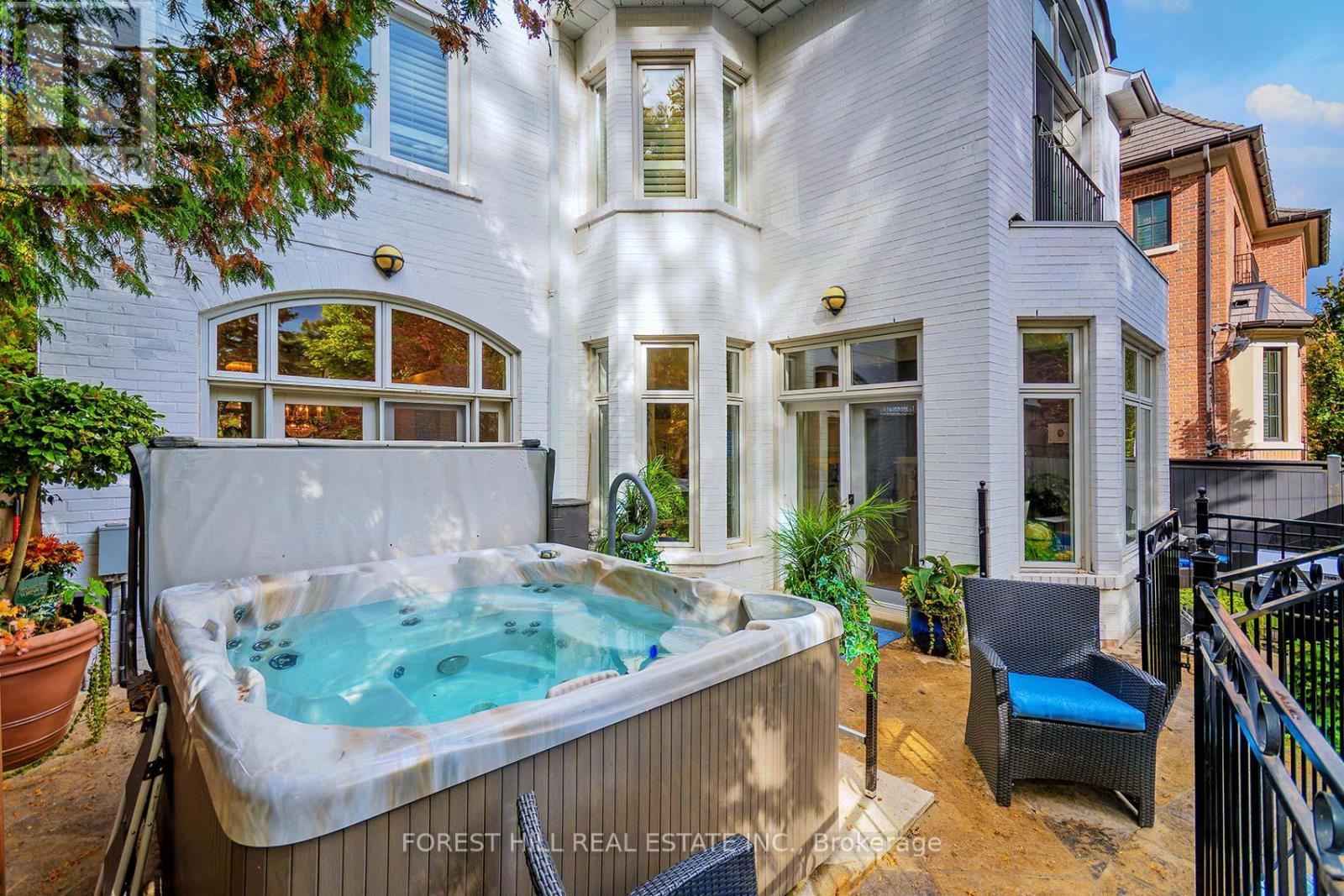 181 Hillhurst Boulevard, Toronto, Ontario  M5N 1P1 - Photo 31 - C12521438