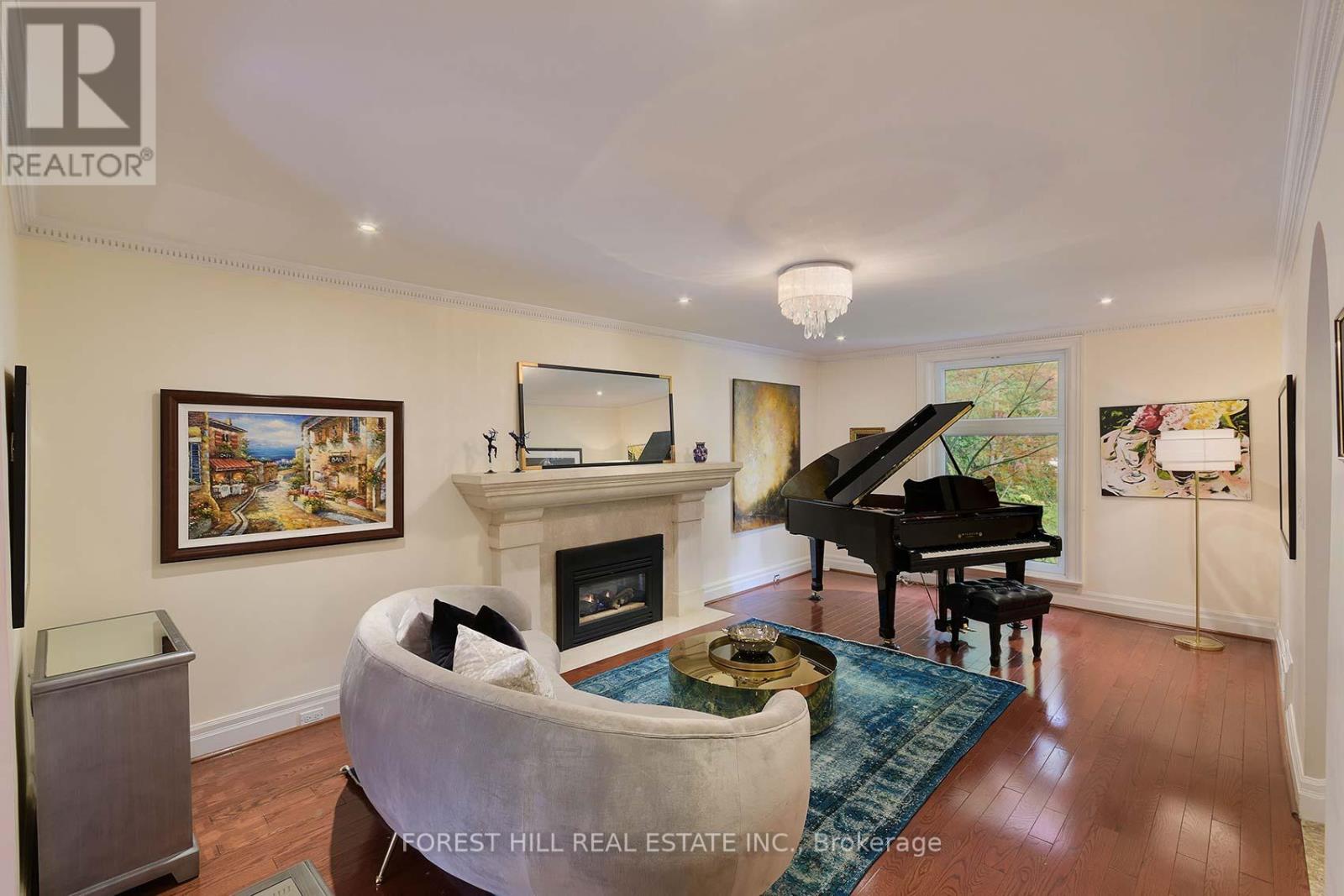 181 Hillhurst Boulevard, Toronto, Ontario  M5N 1P1 - Photo 6 - C12521438