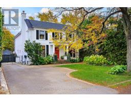 181 HILLHURST BOULEVARD, Toronto, Ontario