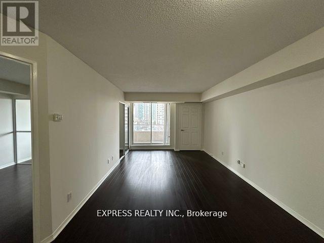 701 - 18 Hillcrest Avenue, Toronto (Willowdale East), Ontario  M2N 6T5 - Photo 5 - C12521618