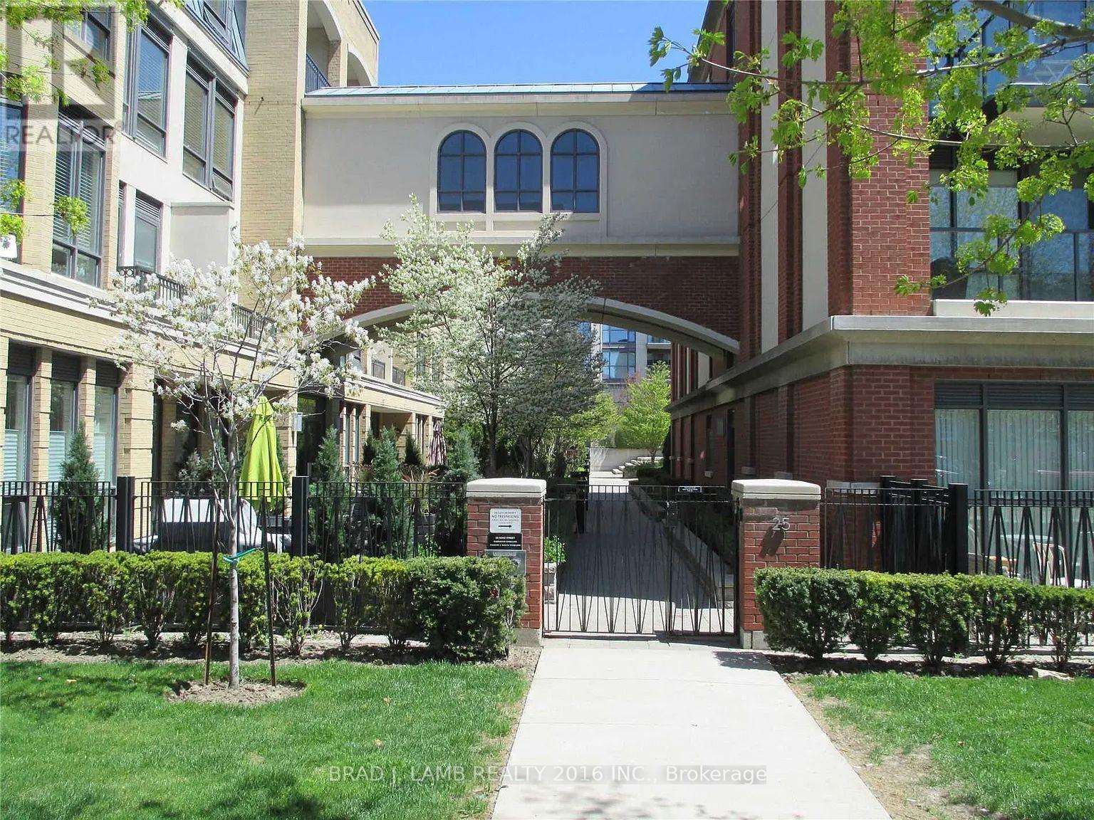 714 - 18 Beverley Street S, Toronto, Ontario  M5T 3L2 - Photo 10 - C12521682