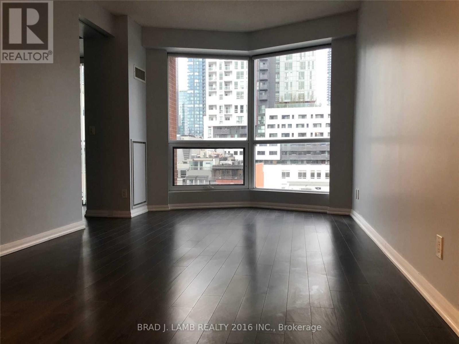 714 - 18 Beverley Street S, Toronto, Ontario  M5T 3L2 - Photo 3 - C12521682