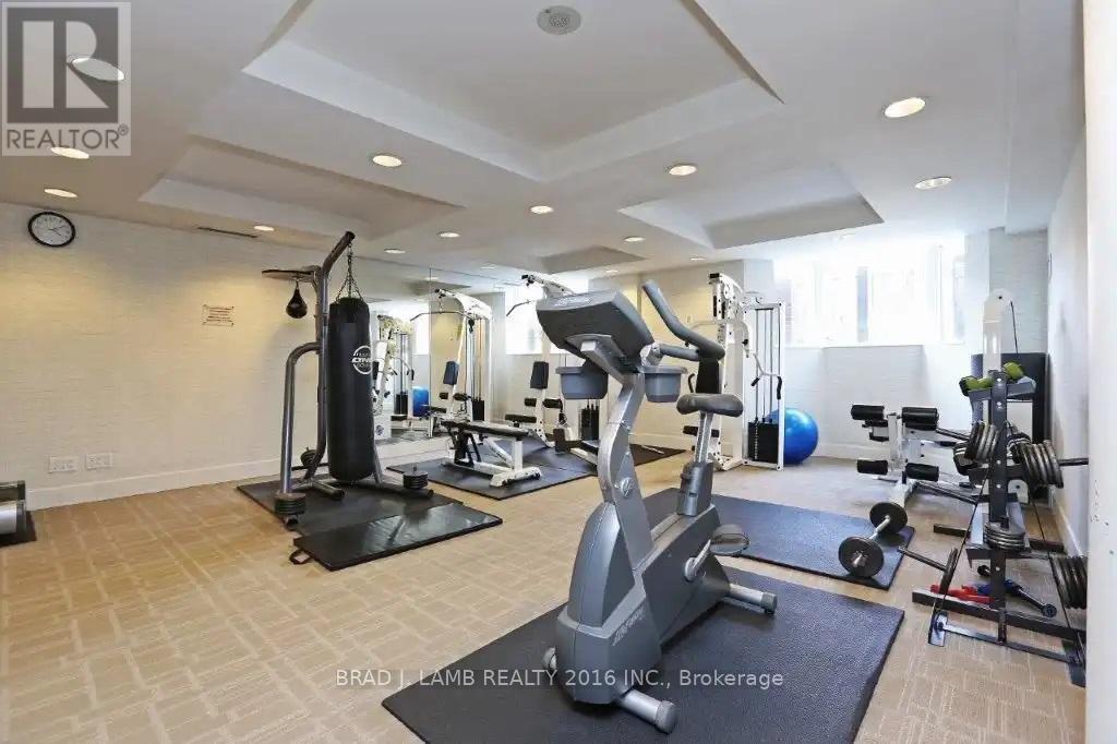 714 - 18 Beverley Street S, Toronto, Ontario  M5T 3L2 - Photo 9 - C12521682