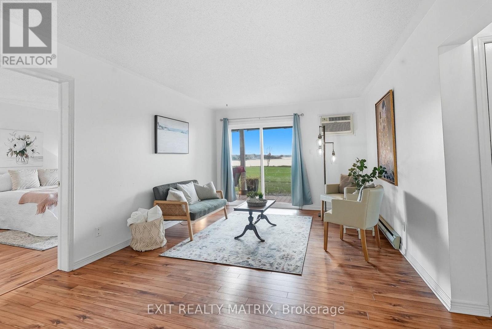 1c - 160 Edwards Street, Clarence-Rockland, Ontario K4K 1H9 - Photo 10 - X12521746