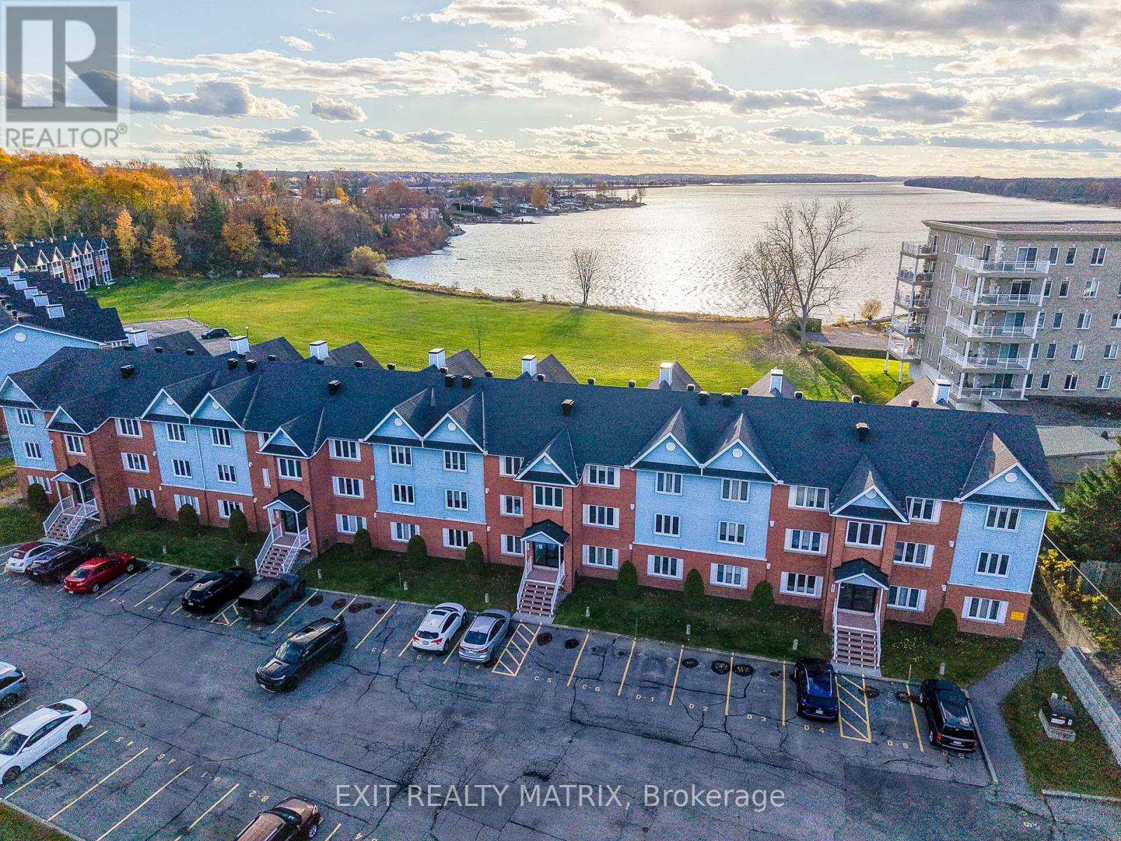 1c - 160 Edwards Street, Clarence-Rockland, Ontario K4K 1H9 - Photo 36 - X12521746