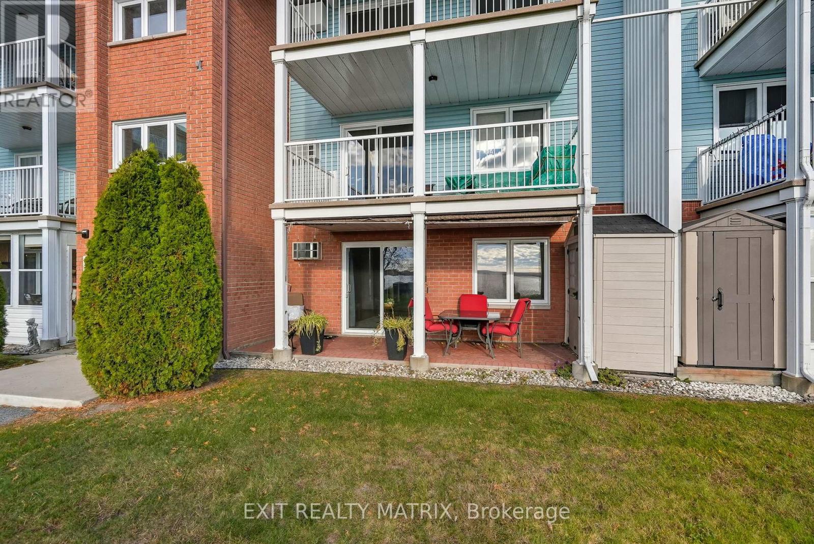 1c - 160 Edwards Street, Clarence-Rockland, Ontario K4K 1H9 - Photo 4 - X12521746