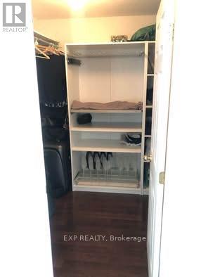 37 Tobermory Crescent, Ottawa, Ontario  K2K 2S2 - Photo 10 - X12521760