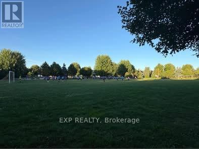 37 Tobermory Crescent, Ottawa, Ontario  K2K 2S2 - Photo 5 - X12521760