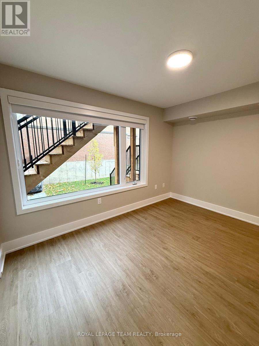 1 - 119 Springfield Road, Ottawa, Ontario  K1M 1C5 - Photo 16 - X12521796