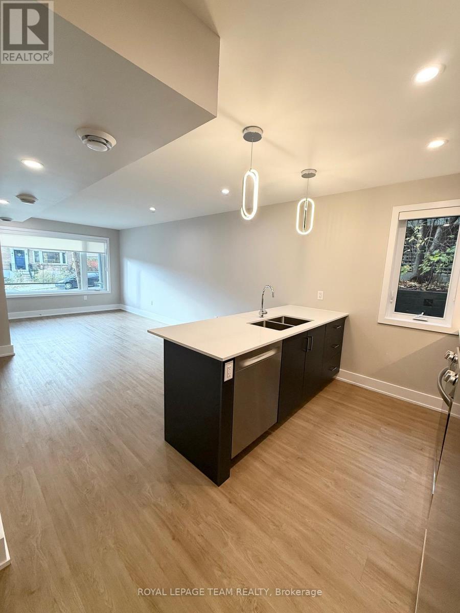 1 - 119 Springfield Road, Ottawa, Ontario  K1M 1C5 - Photo 7 - X12521796