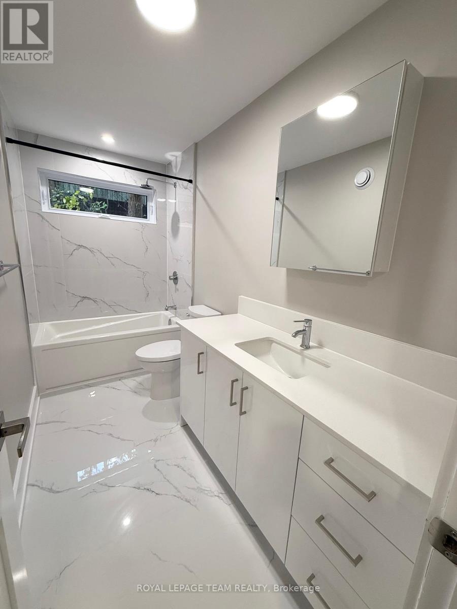 1 - 119 Springfield Road, Ottawa, Ontario  K1M 1C5 - Photo 9 - X12521796