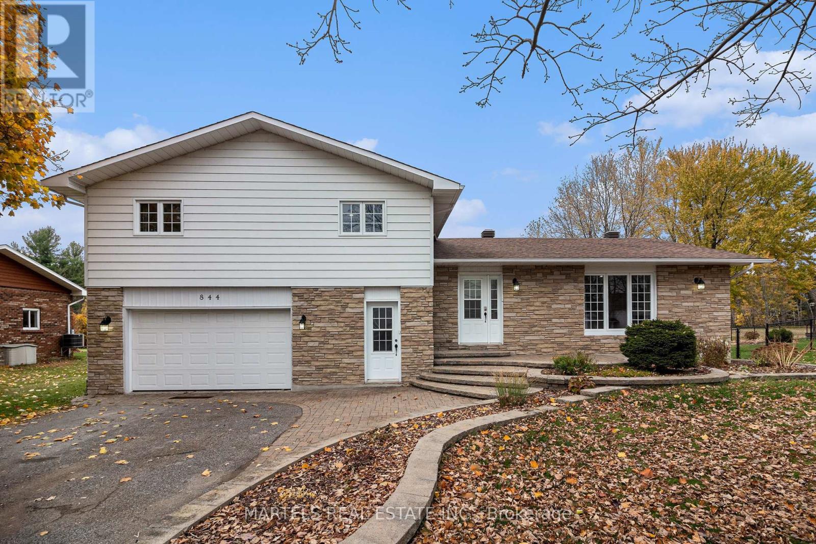 844 PRINCIPALE STREET, Casselman, Ontario