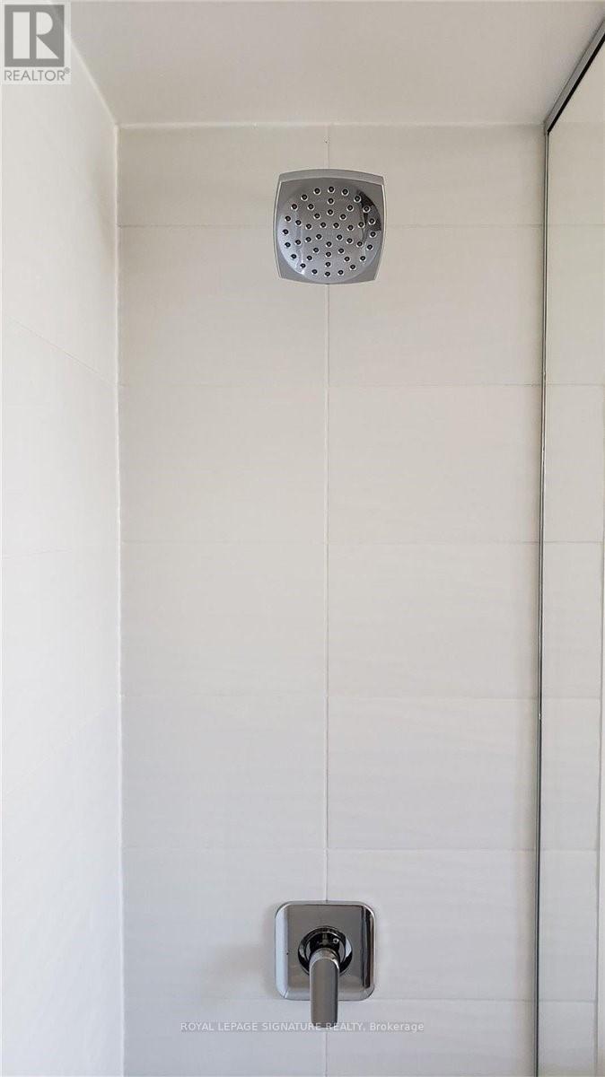 424 - 2301 Danforth Avenue, Toronto, Ontario  M4C 1K5 - Photo 11 - E12521368