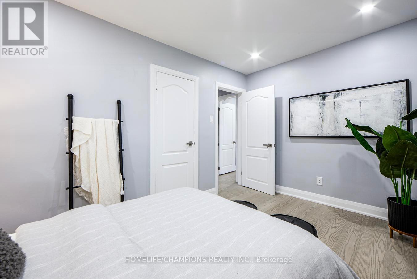 8 Flerimac Road, Toronto (West Hill), Ontario  M1E 4A9 - Photo 24 - E12521590