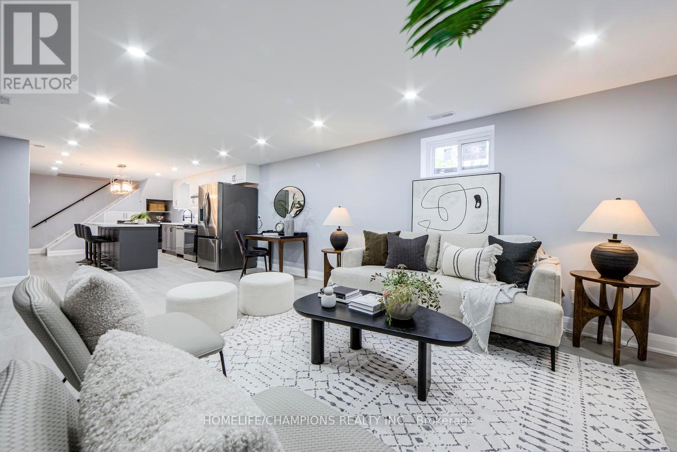 8 Flerimac Road, Toronto (West Hill), Ontario  M1E 4A9 - Photo 39 - E12521590