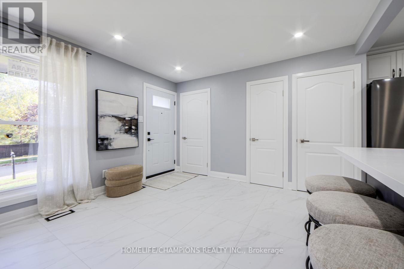 8 Flerimac Road, Toronto (West Hill), Ontario  M1E 4A9 - Photo 7 - E12521590