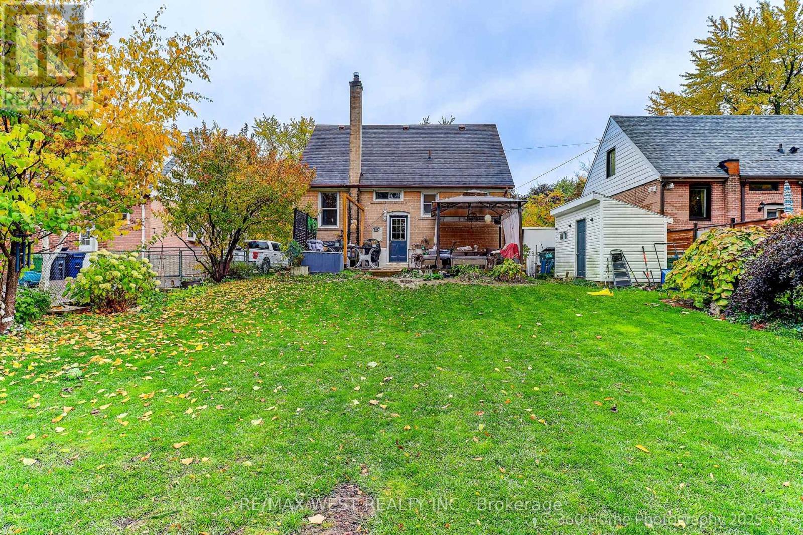 184 Oakridge Drive, Toronto, Ontario  M1M 2B1 - Photo 25 - E12521606