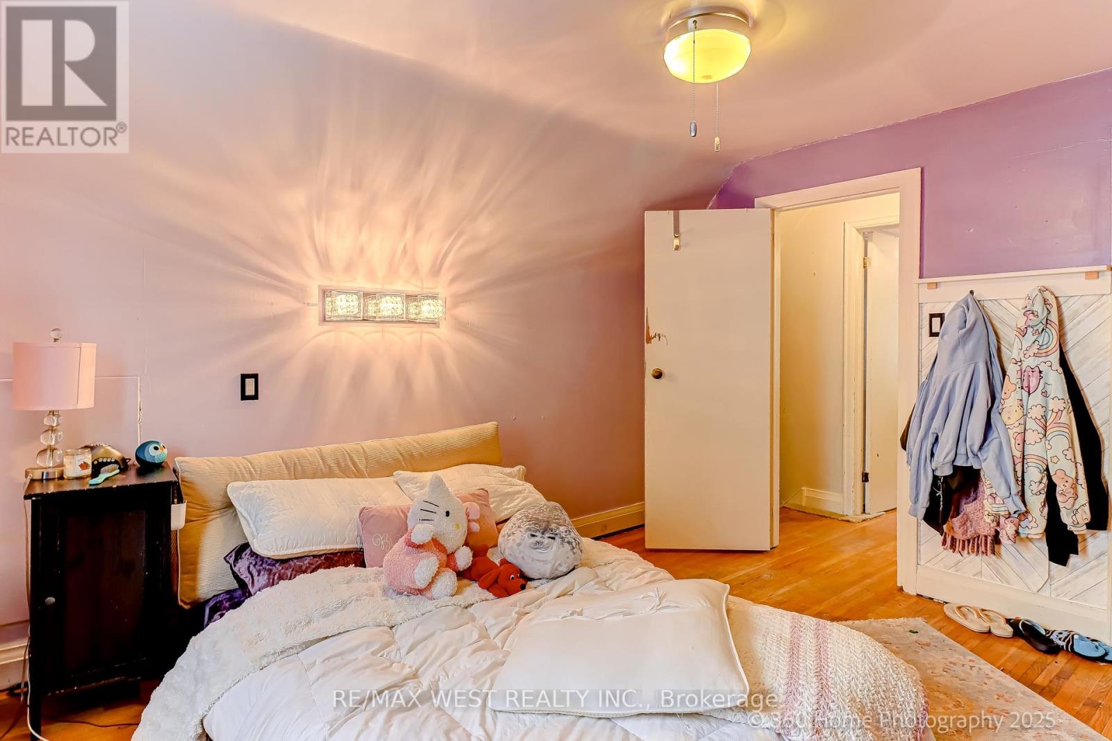 184 Oakridge Drive, Toronto, Ontario  M1M 2B1 - Photo 3 - E12521606