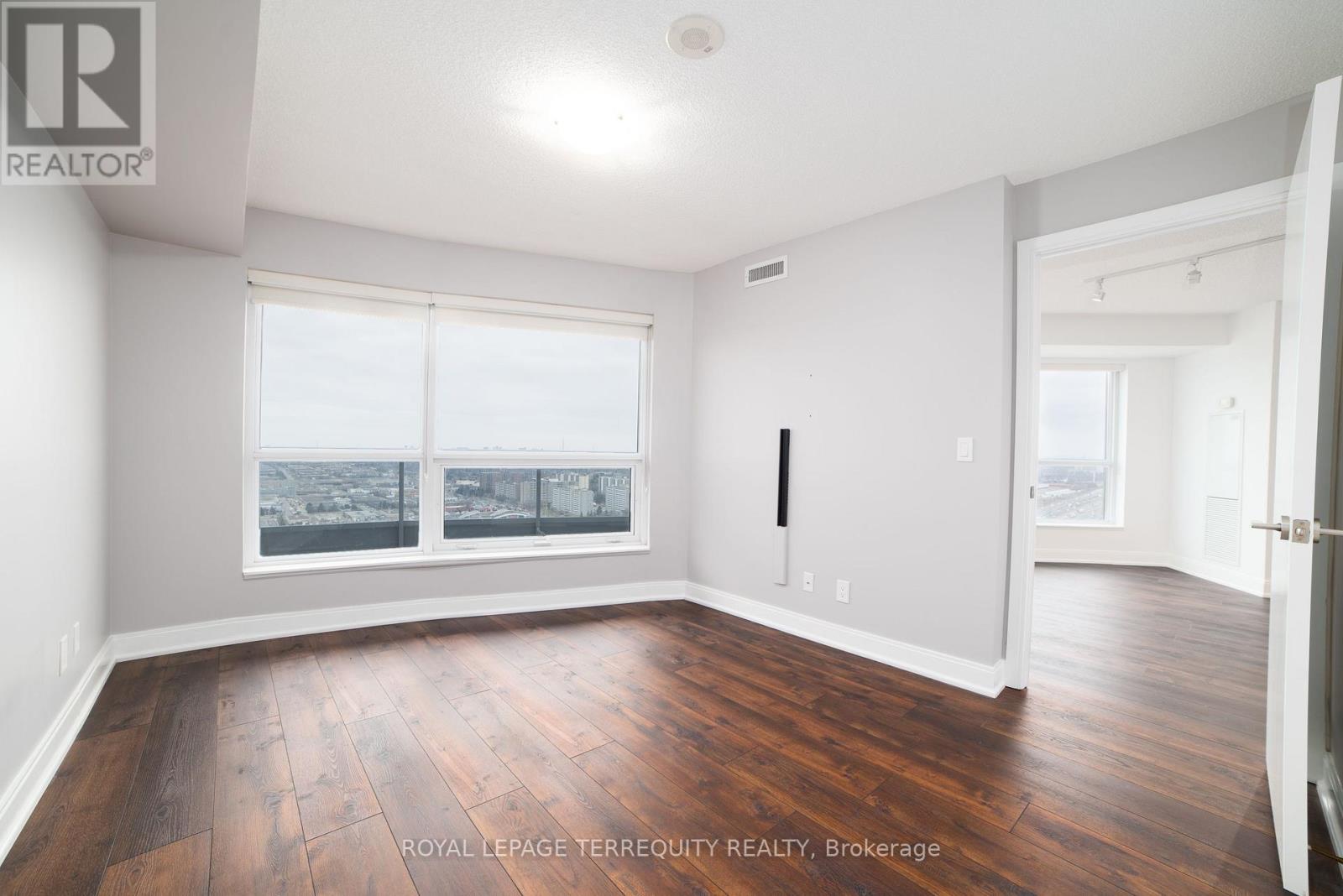 3504 - 125 Village Green Square, Toronto, Ontario  M1S 0G3 - Photo 5 - E12521608