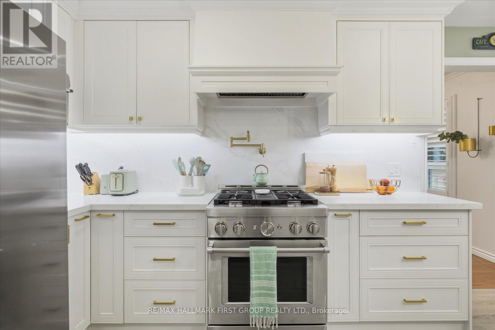 8 Withay Drive, Ajax, Ontario  L1T 3J6 - Photo 13 - E12521656