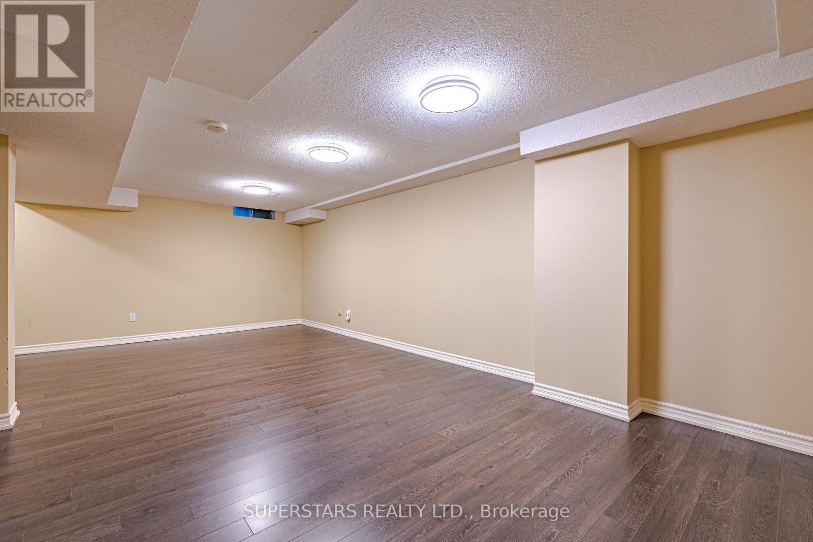 7 Steepleview Crescent, Richmond Hill, Ontario  L4C 9R1 - Photo 21 - N12521364