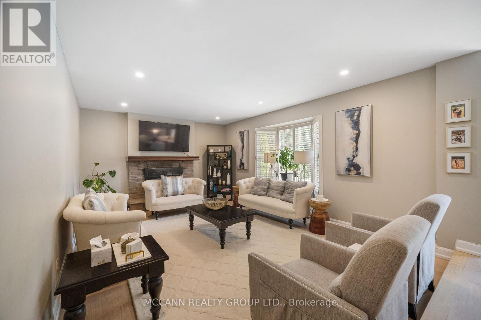 5 Waverley Crescent, Richmond Hill, Ontario  L4C 8Z5 - Photo 13 - N12521410