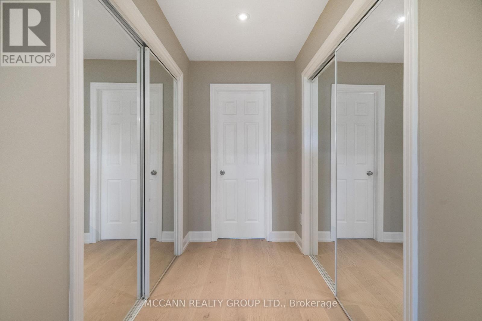 5 Waverley Crescent, Richmond Hill, Ontario  L4C 8Z5 - Photo 21 - N12521410