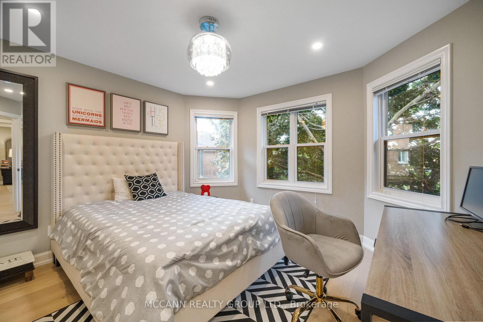 5 Waverley Crescent, Richmond Hill, Ontario  L4C 8Z5 - Photo 28 - N12521410