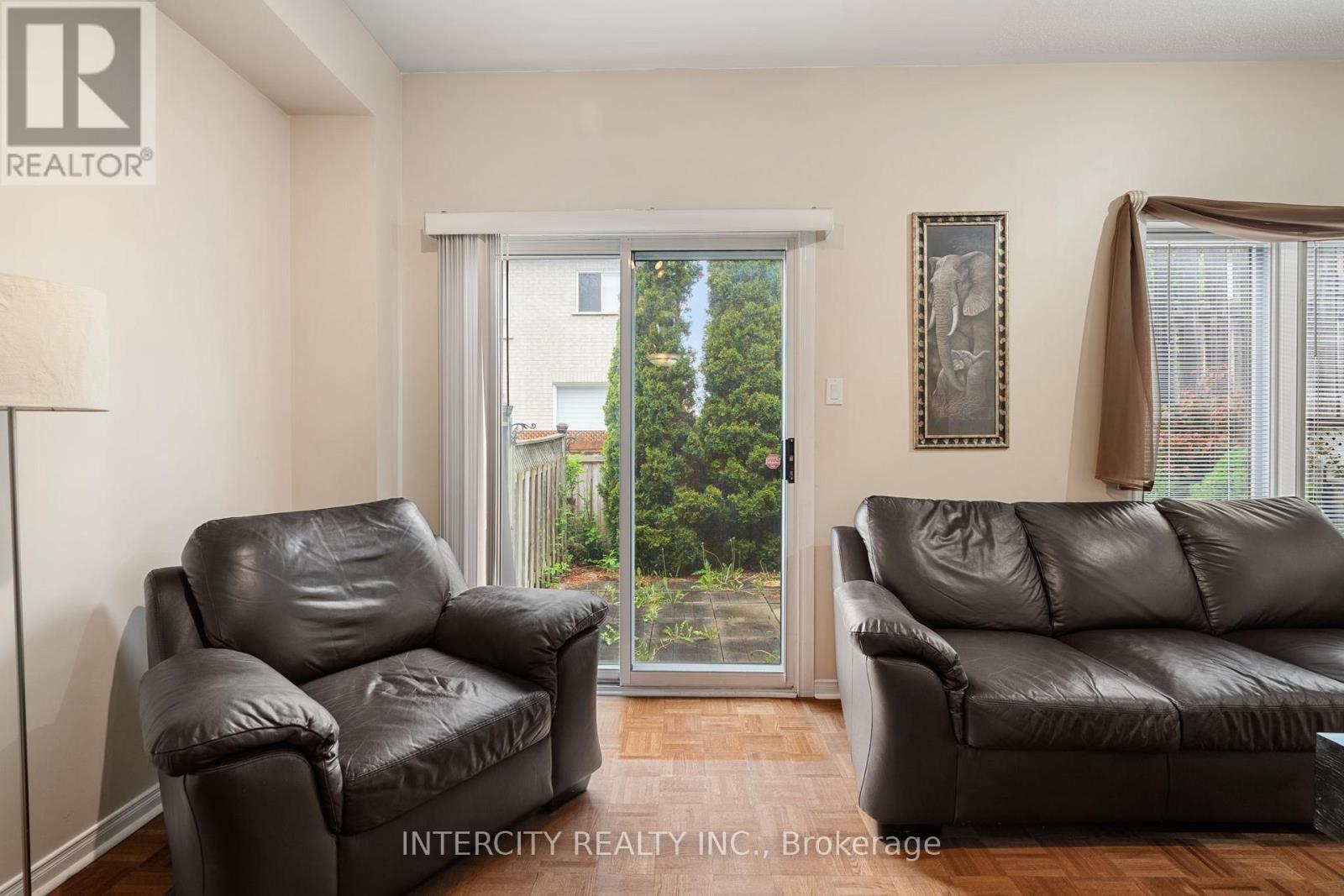 17 - 15 Pottery Place, Vaughan, Ontario  L4L 9J6 - Photo 22 - N12521456