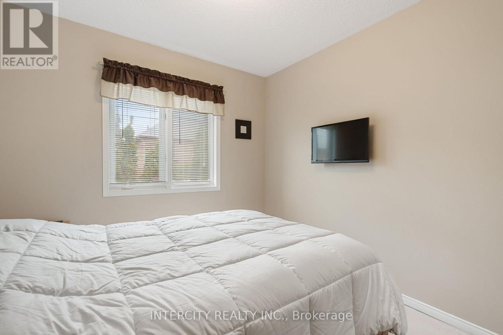 17 - 15 Pottery Place, Vaughan, Ontario  L4L 9J6 - Photo 28 - N12521456