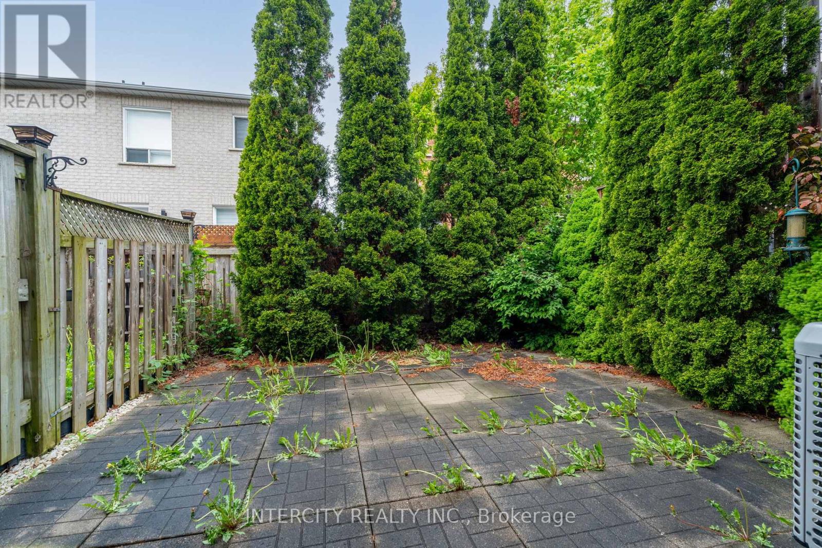 17 - 15 Pottery Place, Vaughan, Ontario  L4L 9J6 - Photo 40 - N12521456