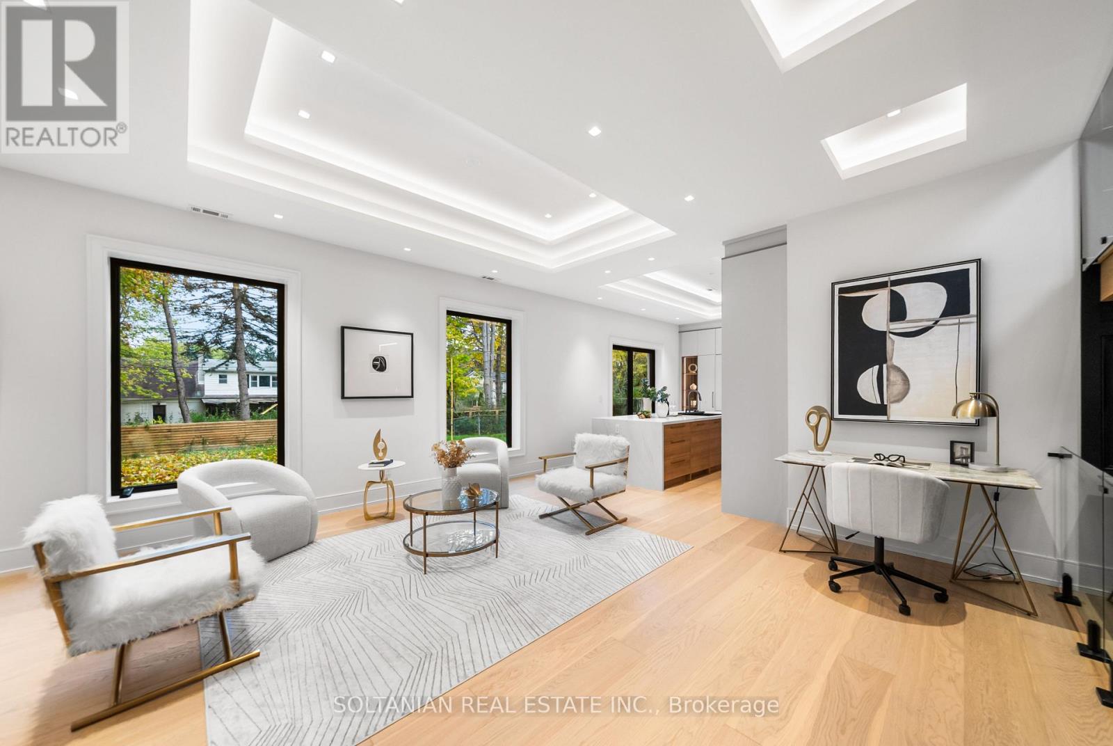 98 Babcombe Drive, Markham, Ontario  L3T 1N1 - Photo 5 - N12521506