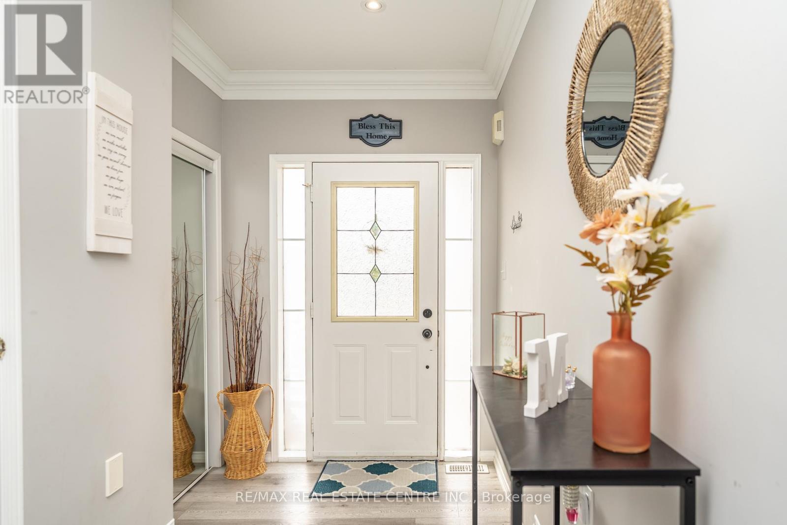 96 Henderson Crescent, New Tecumseth (Alliston), Ontario  L9R 1Y5 - Photo 4 - N12521508