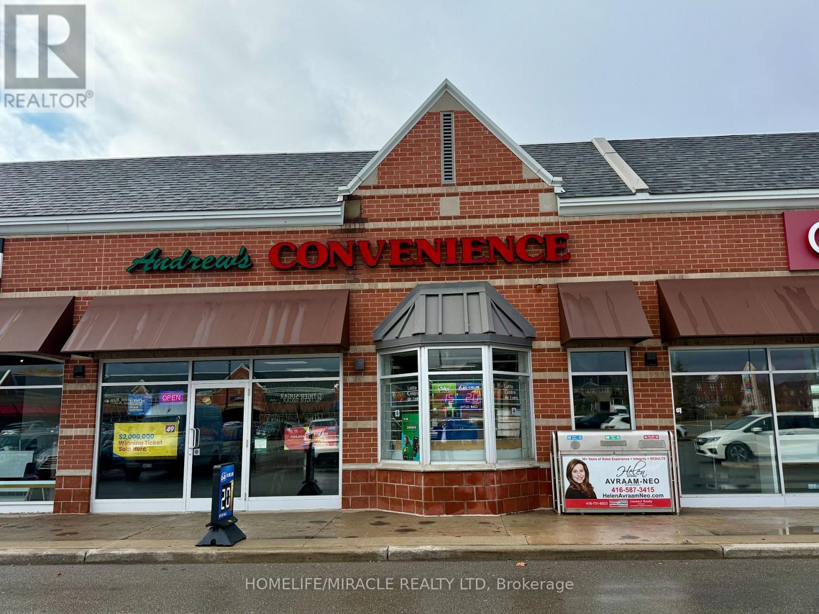 B02 - 15440 Bayview Avenue, Aurora, Ontario  L4J 7J1 - Photo 2 - N12521528