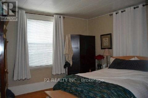 #3 - Main Floor - 253 Prospect Street, Newmarket, Ontario  L3Y 3V1 - Photo 8 - N12521530