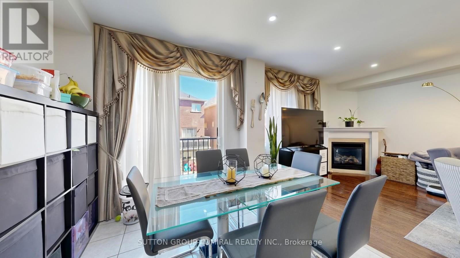 27 Givon Street, Vaughan, Ontario  L6A 0W2 - Photo 14 - N12521592