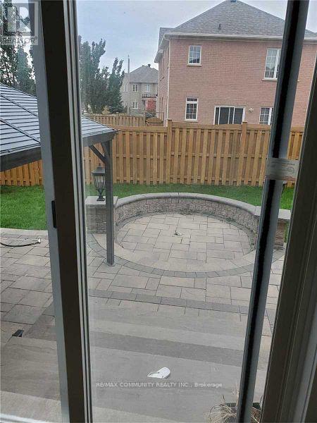 27 Lena Drive, Richmond Hill, Ontario  L4S 2V4 - Photo 17 - N12521610