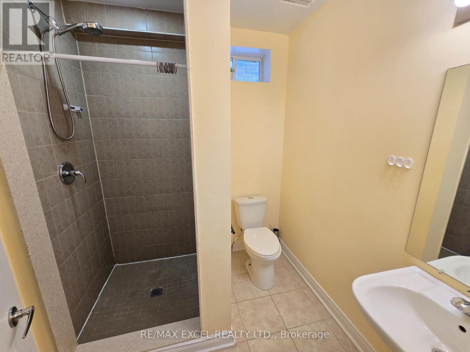 Bsmt - 585 Mcgregor Farm Trail, Newmarket, Ontario  L3X 0H6 - Photo 11 - N12521670