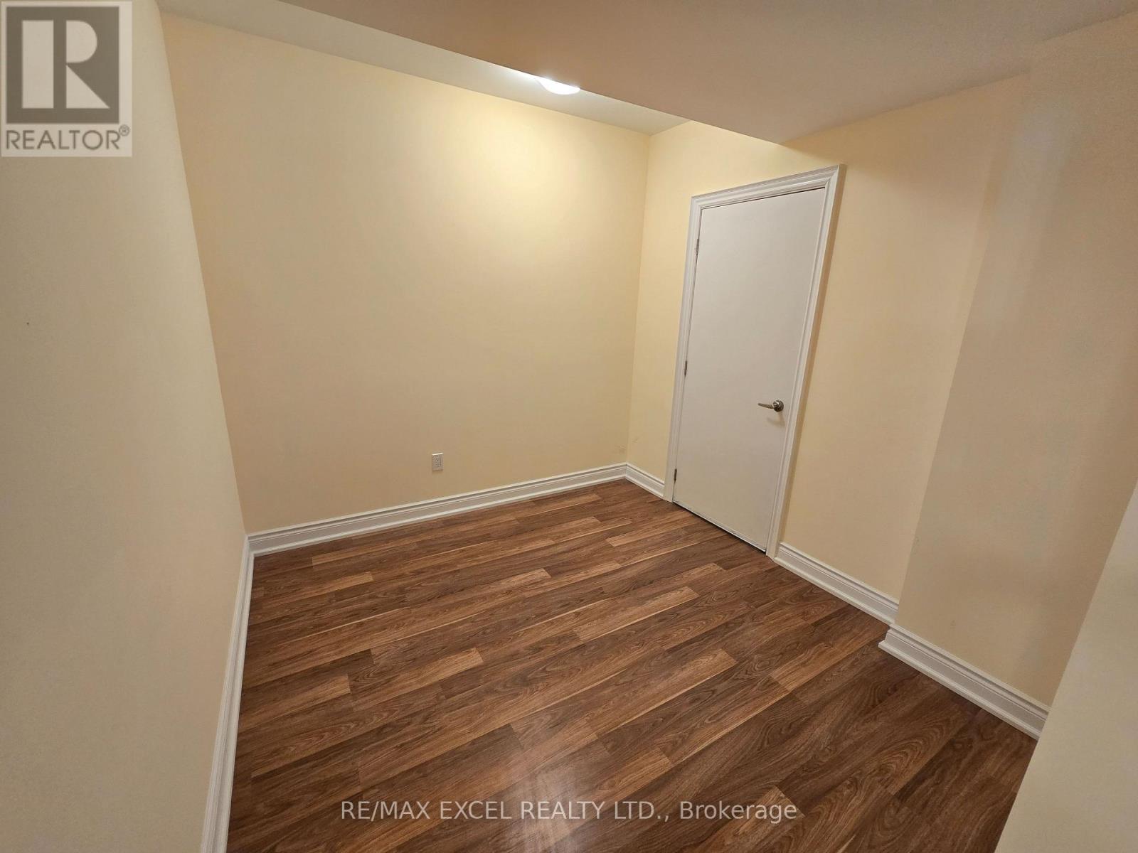 Bsmt - 585 Mcgregor Farm Trail, Newmarket, Ontario  L3X 0H6 - Photo 12 - N12521670