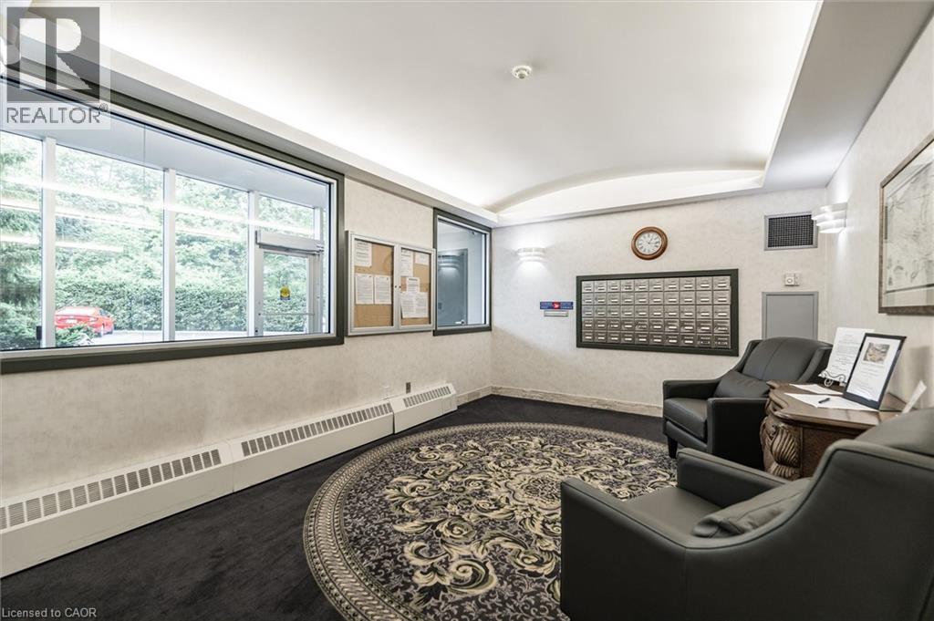 77 Governors Road Unit# 207, Dundas, Ontario  L9H 7N8 - Photo 6 - 40783979