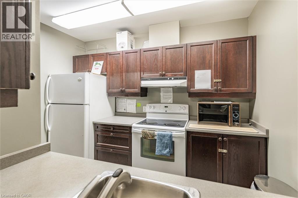 77 Governors Road Unit# 207, Dundas, Ontario  L9H 7N8 - Photo 41 - 40783979