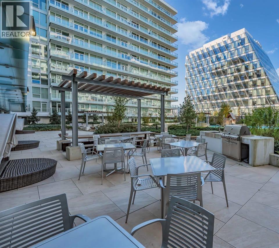 853 6328 No 3 Road, Richmond, British Columbia  V6Y 0L6 - Photo 1 - R3065689