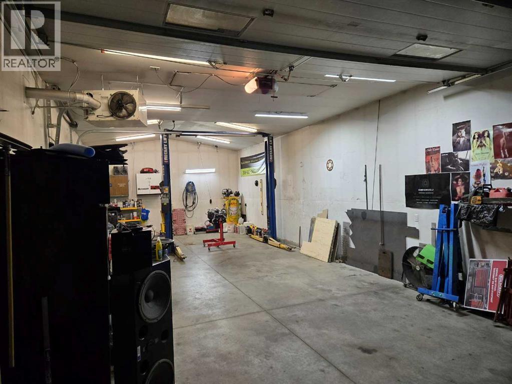 124 Abingdon Way Ne, Calgary, Alberta  T2A 6R8 - Photo 32 - A2247948