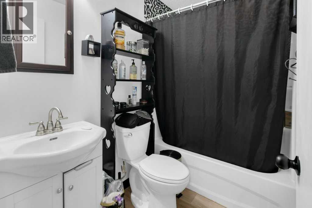 124 Abingdon Way Ne, Calgary, Alberta  T2A 6R8 - Photo 14 - A2247948