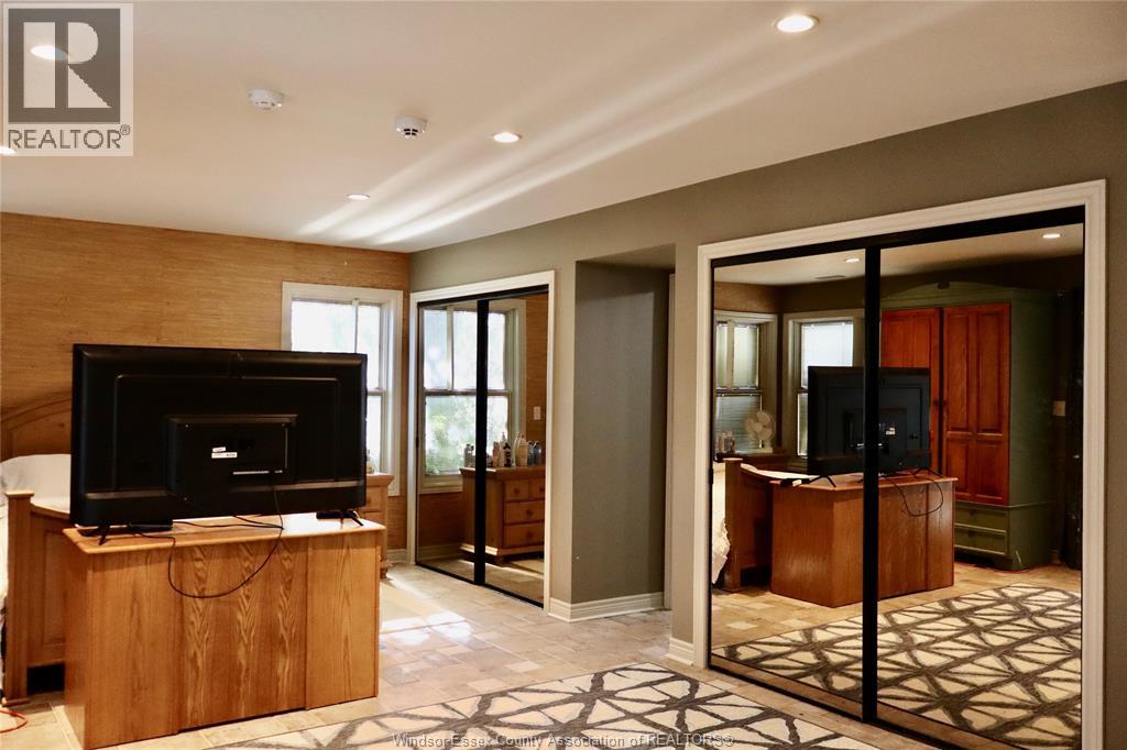 933 West Shore Road, Pelee Island, Ontario N0R 1M0 - Photo 19 - 25028332