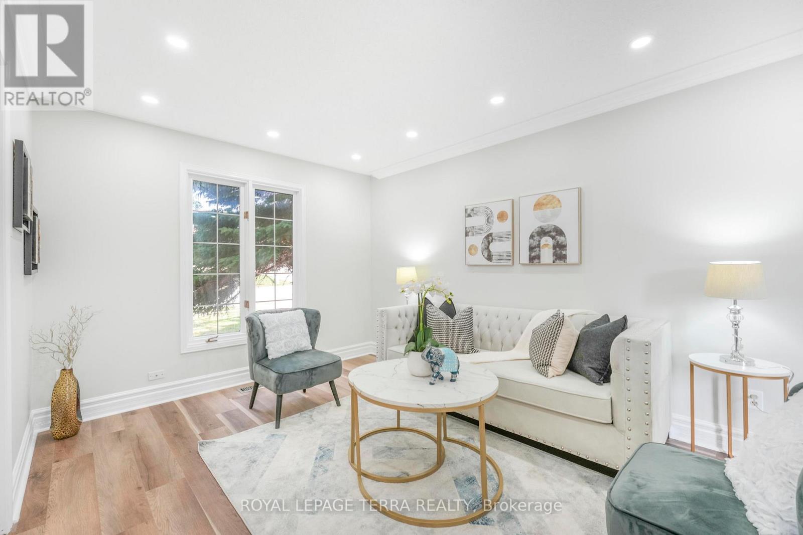 67 Livingstone Street W, Barrie, Ontario  L4N 7J2 - Photo 3 - S12521622