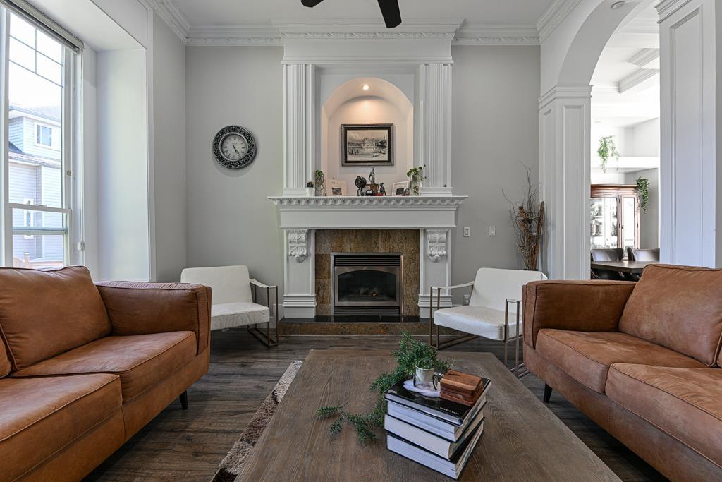 27733 Signal Court, Abbotsford, British Columbia V4X 0A4 - Photo 5 - R3065041