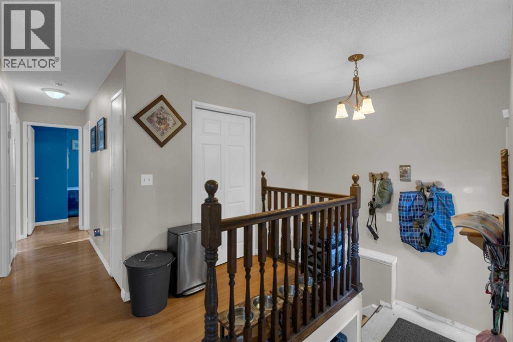 31 Rundlelawn Court Ne, Calgary, Alberta  T1Y 3H3 - Photo 12 - A2259348