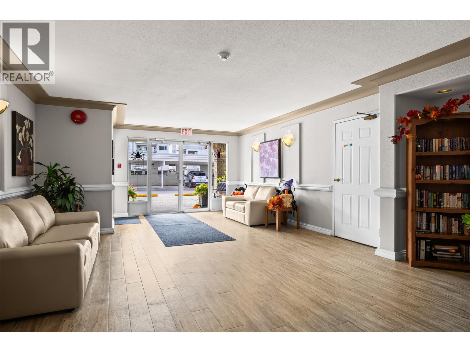 200 Hollywood Road Unit# 205, Kelowna, British Columbia  V1X 6Y9 - Photo 5 - 10365249